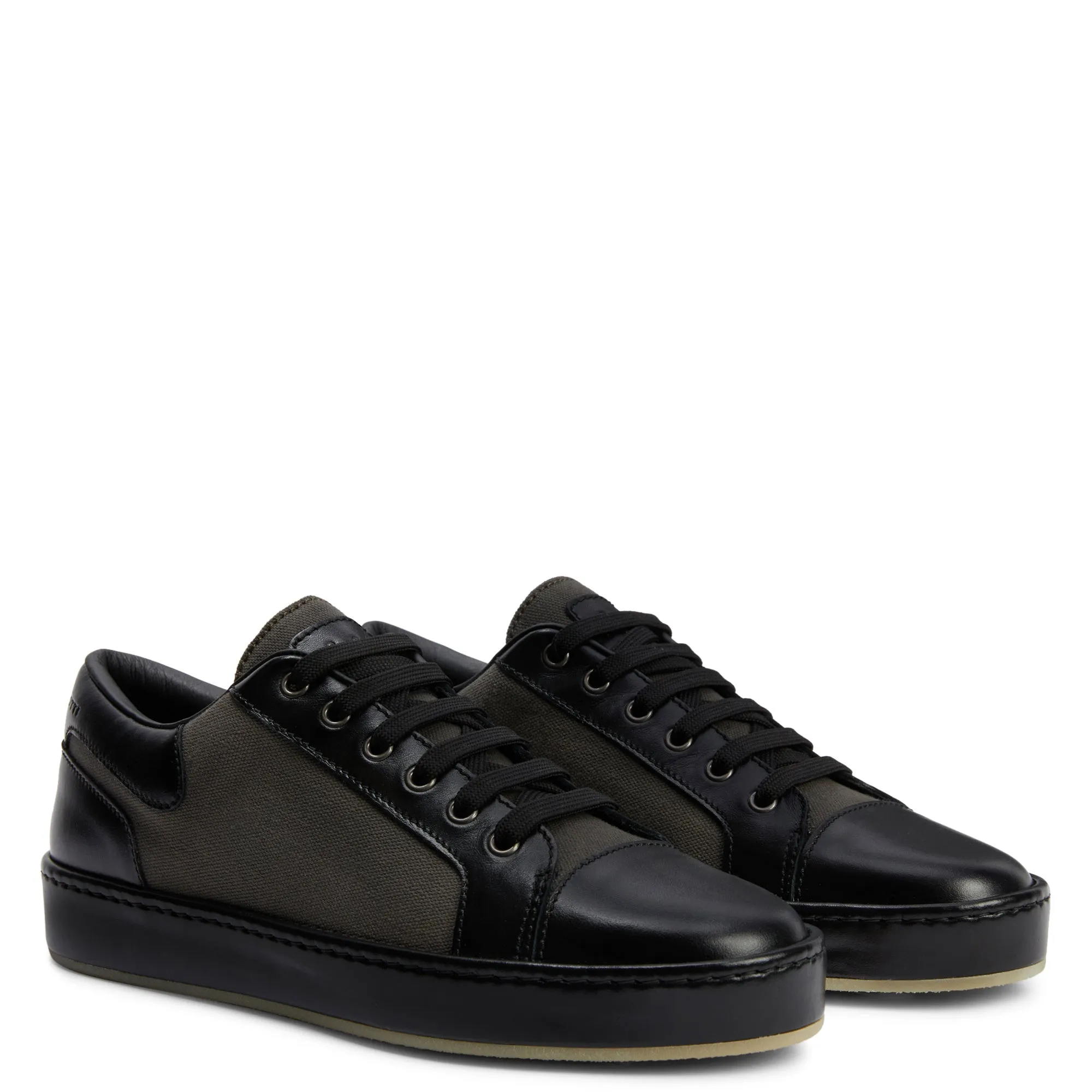 Giuseppe Zanotti Gz-city
