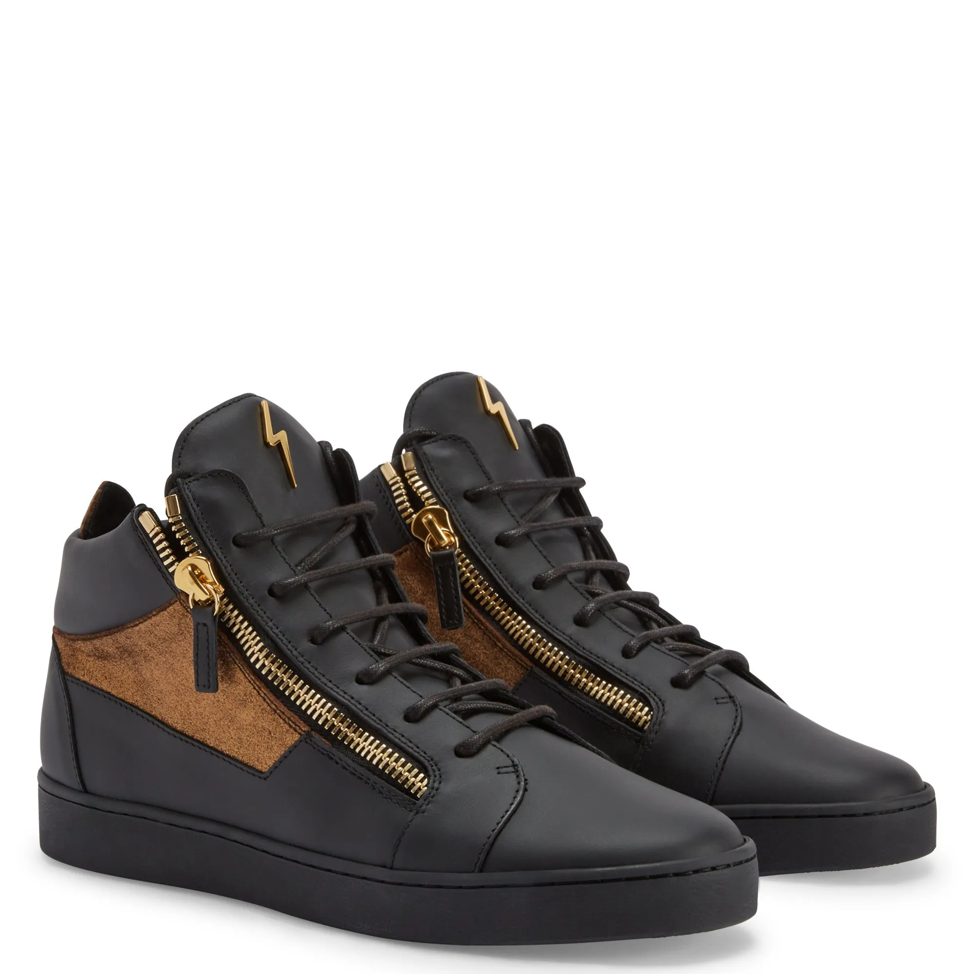 Giuseppe Zanotti Kriss