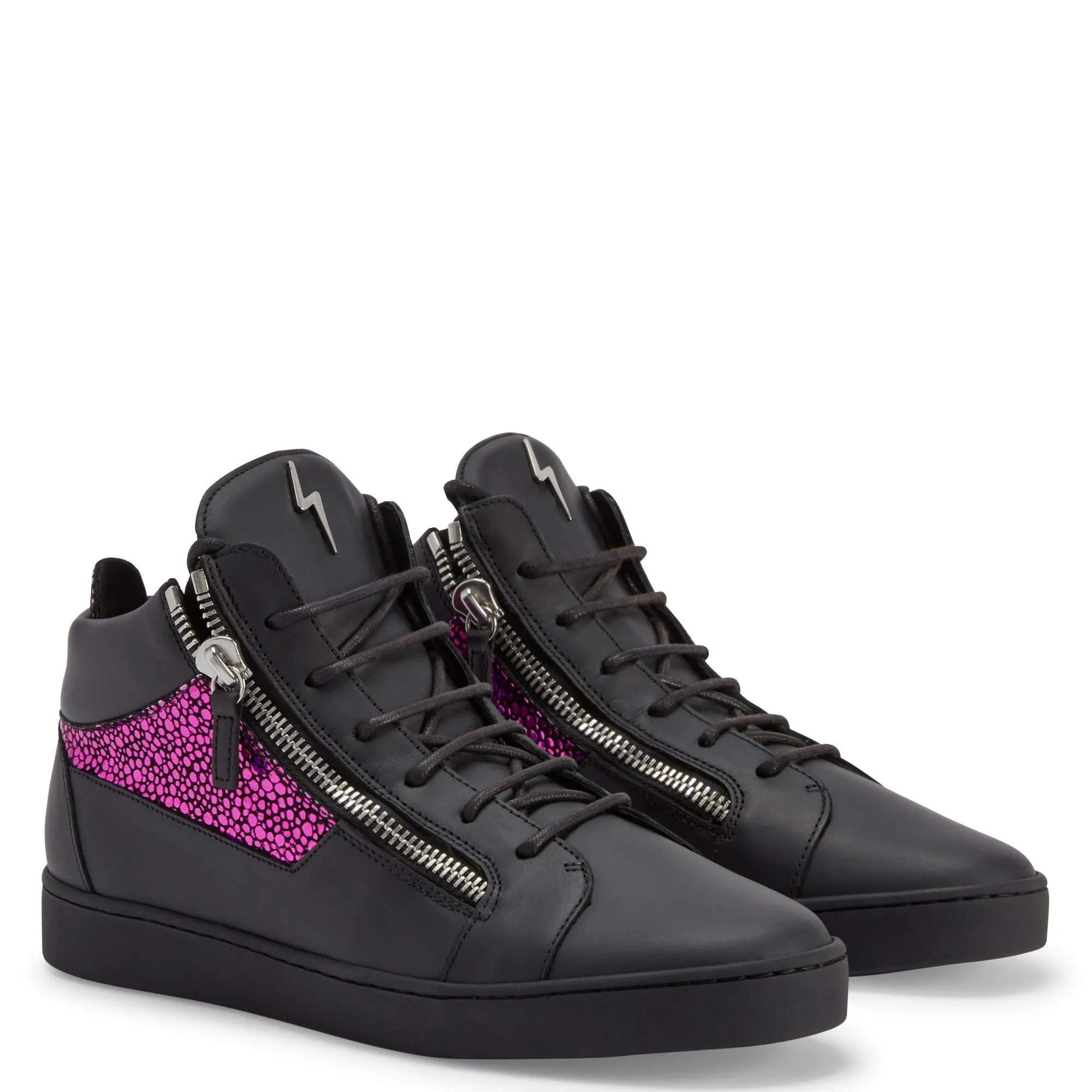 Giuseppe Zanotti Kriss