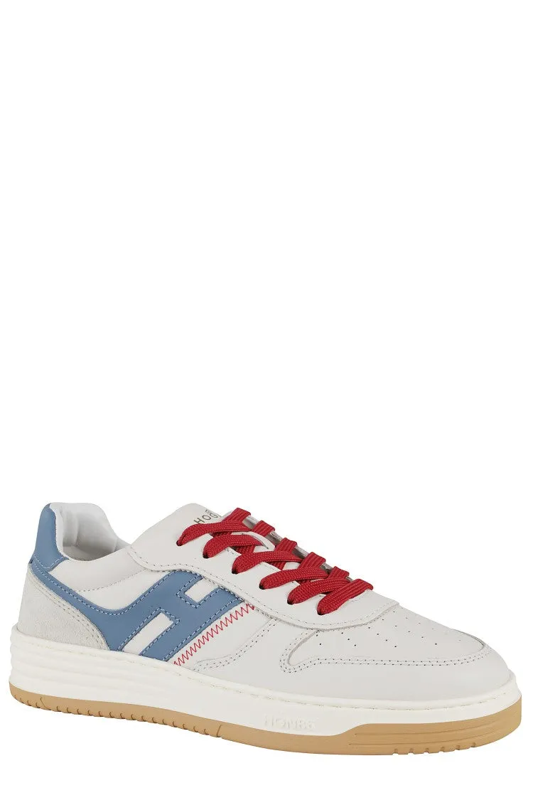 H630 Sneakers