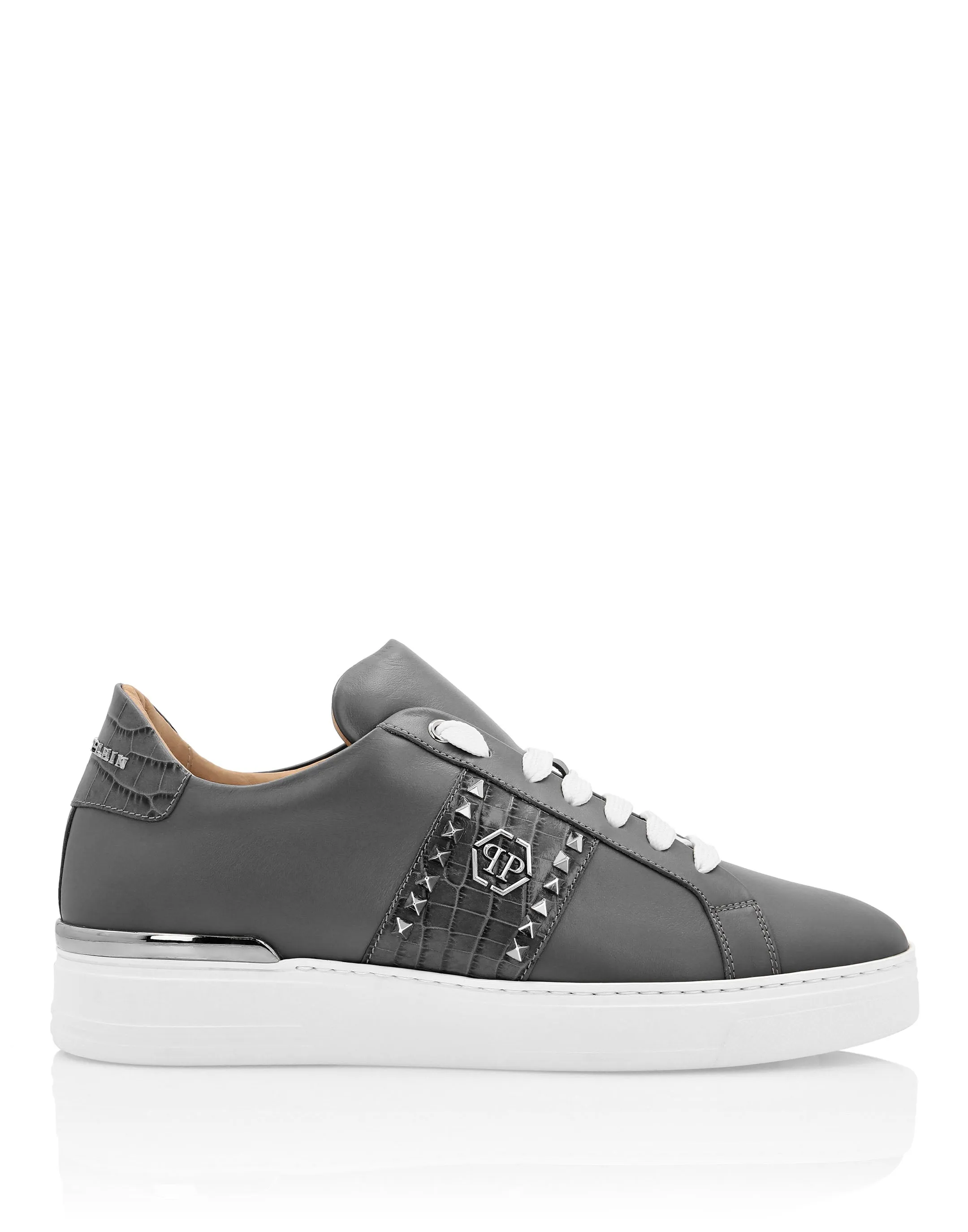 Leather Lo-Top Sneakers Signature