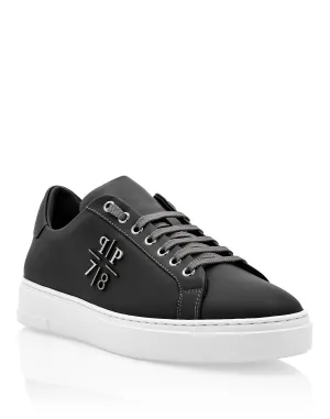 Lo-Top Sneakers PP1978