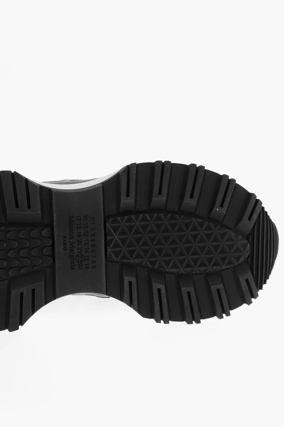 Maison Margiela Mm22 Low-Top Sneakers With Contrasting Details