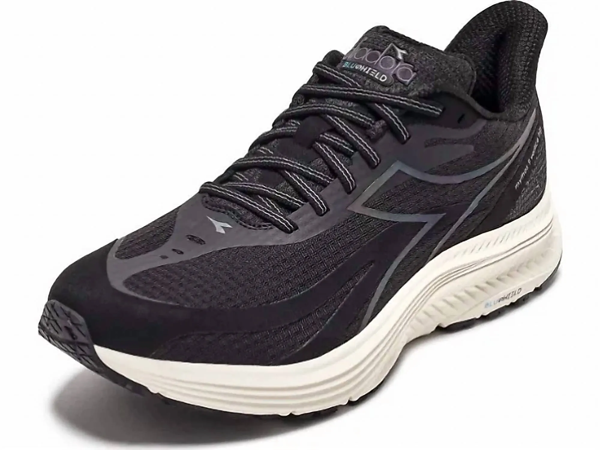 Men Mythos Blushield Vortice 9 Hip Running Shoes In Black/steel Gray