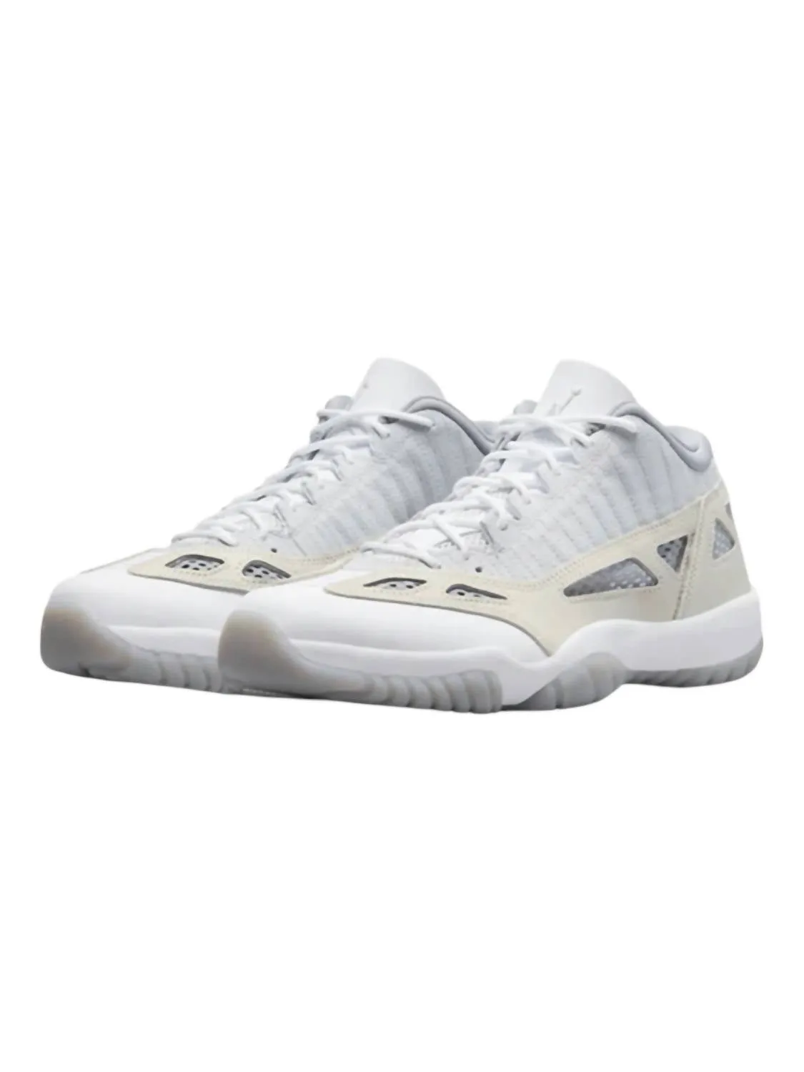 Men's 11 Retro Low Ie Sneakers In Light Orewood Brown/neutral Grey/white/cement