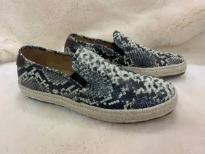Men's Grayson Slip On Sneaker In Sand Python Print