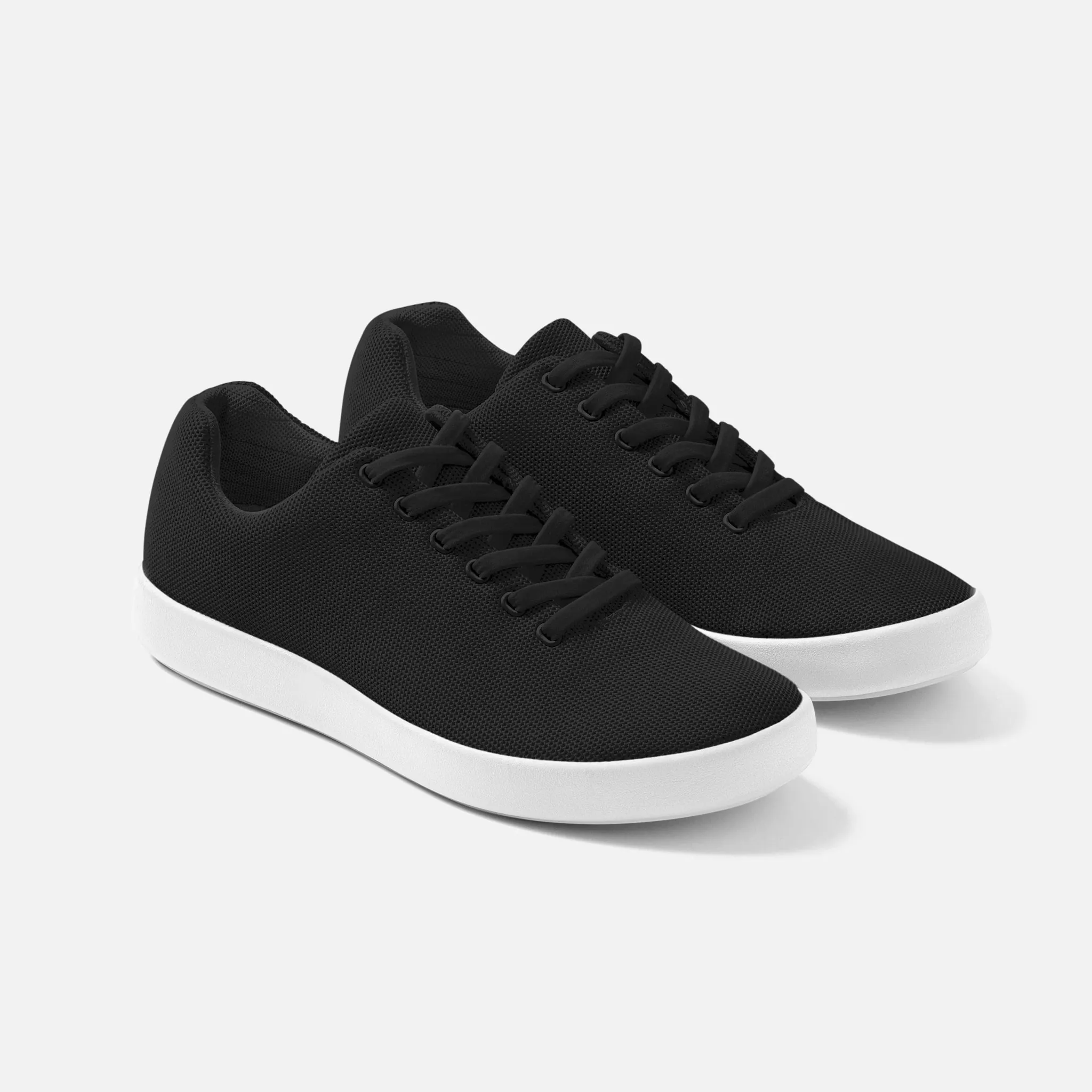 Model 000: Black & White