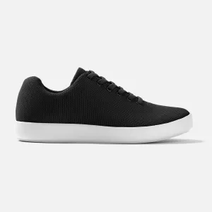 Model 000: Black & White