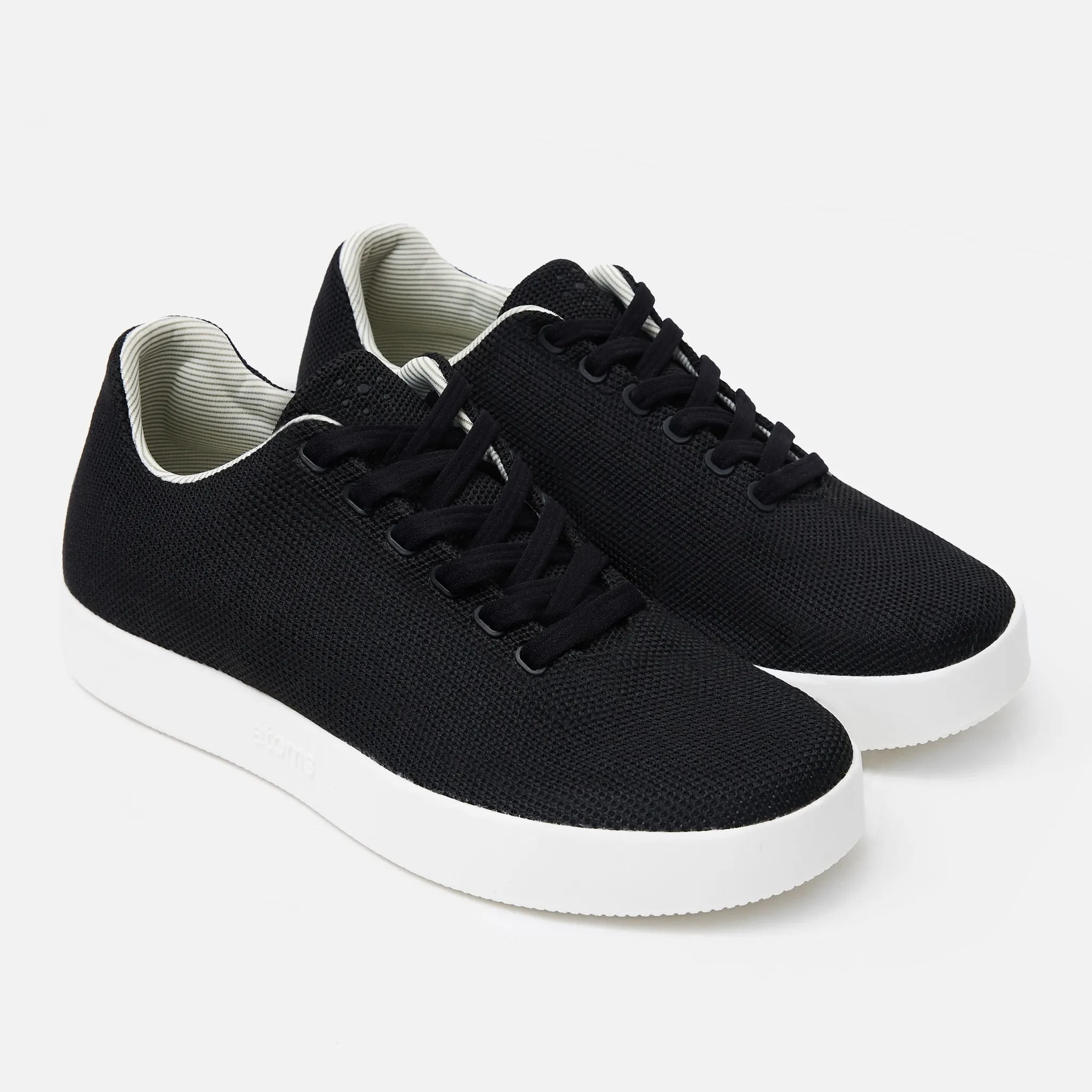 Model 001: Black & White