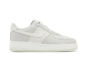 Nike Air Force 1 Low '07 LV8 Light Bone