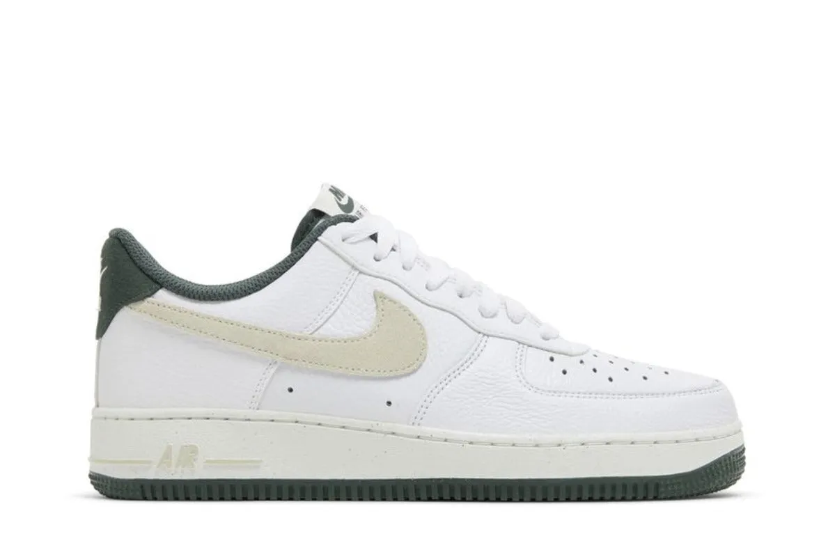 Nike Air Force 1 Low '07 LV8 Vintage Green