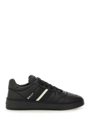 Rebby" Sneaker