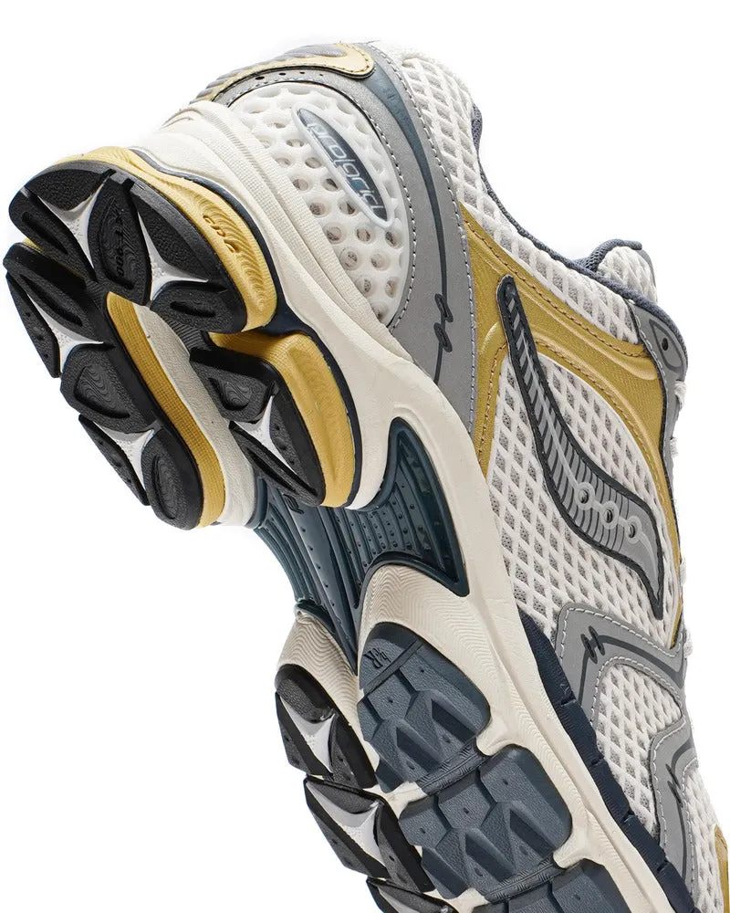 Saucony ProGrid Triumph 4 Fabricated Future