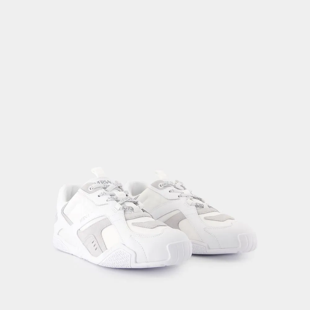 Sneakers - Leather - White