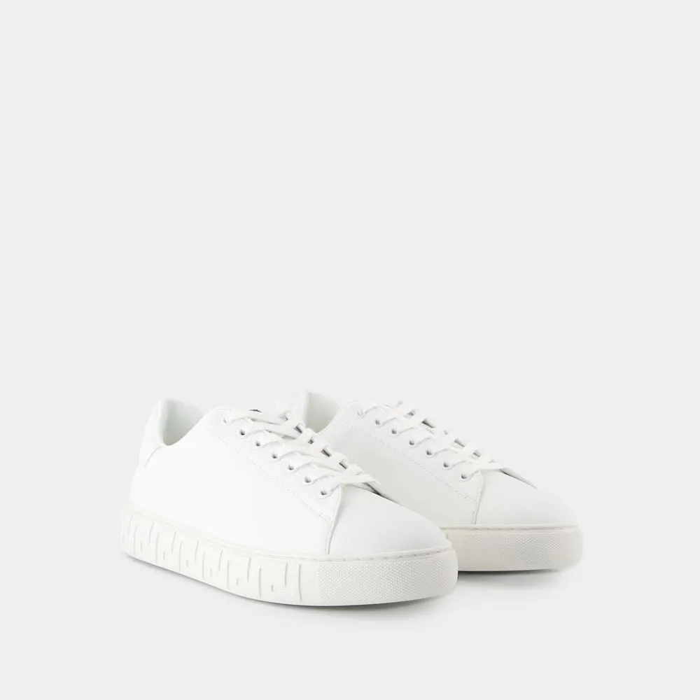 Sneakers - Leather - White